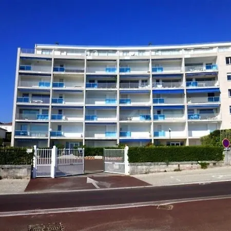 Plage Du Pigeonnier: - Pleine Vue Mer*** Meuble De Tourisme Classe 3 Etoiles*** *
